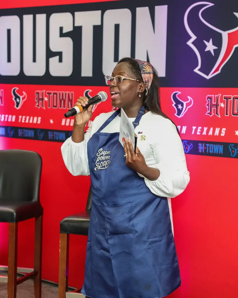 Facilitator Photo Priscilla M. Mensah facilitating a Houston Texans Foundation workshop